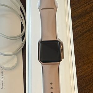 Apple Watch Series 3 used only once!!